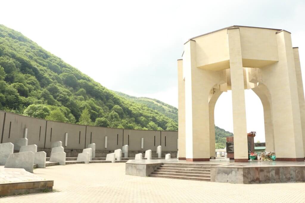 Памятник возрождения